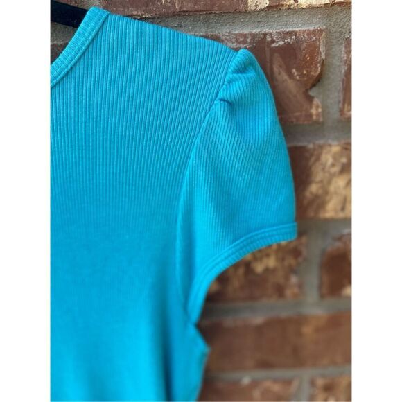 T.la by Anthropologie color blue size Medium in excellent condition new no tag - Picture 3 of 9